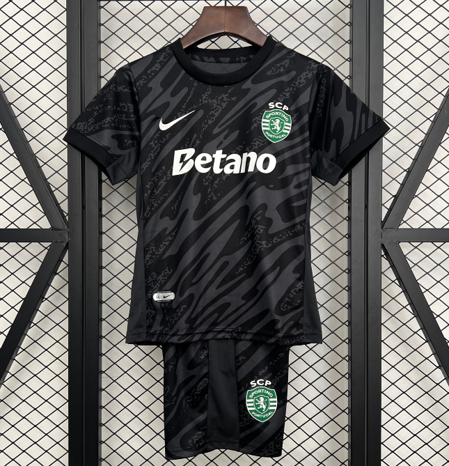 2025-26 Sporting Lisbon Kids Black Goalkeeper Soccer Kits Shirt With Shorts